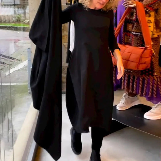 Elegancka sukienka w jednolitym kolorze