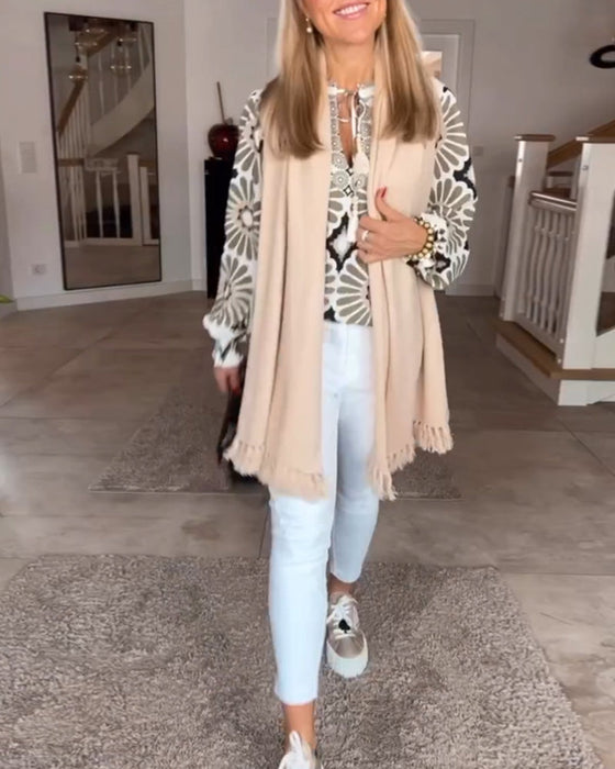 Bluzka z geometrycznym nadrukiem i długim rękawem