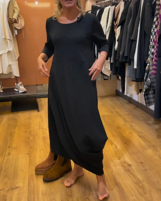 Sukienka z długim rękawem i okrągłym dekoltem