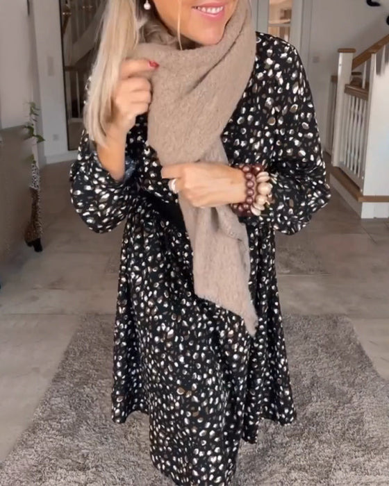 Sukienka vintage z nadrukiem