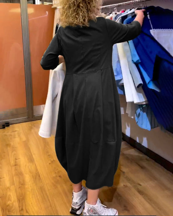 Sukienka z okrągłym dekoltem i rękawem 2/3