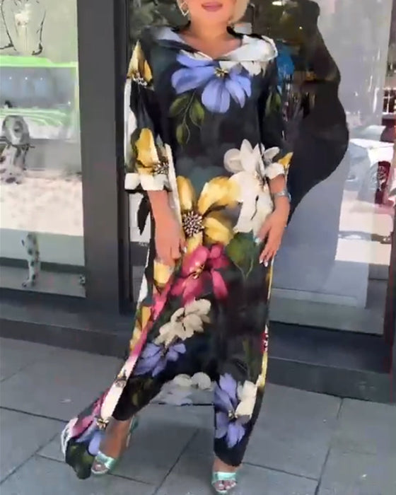 Sukienka z rękawem 3/4 w kwiatowy wzór