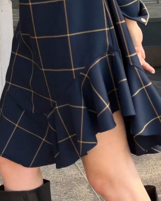 Sukienka w kratkę z okrągłym dekoltem