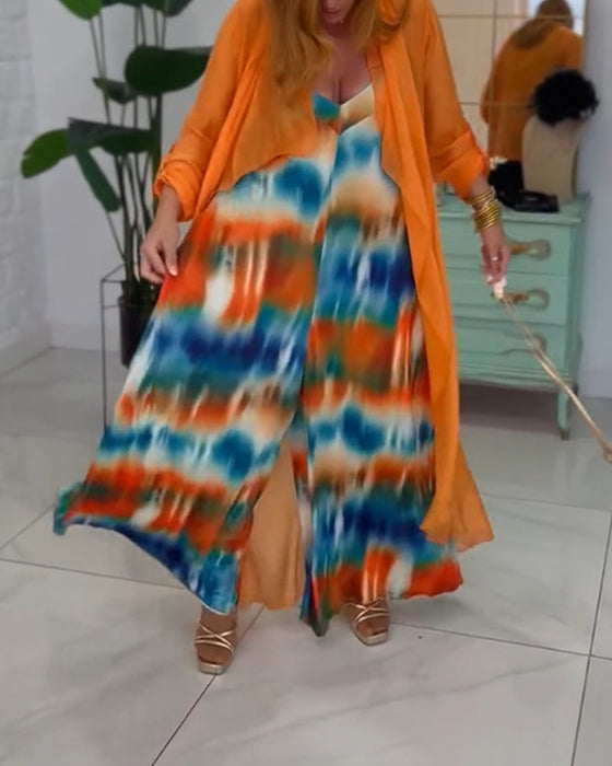 Zestaw kombinezon i kardigan o eleganckim i modnym stylu