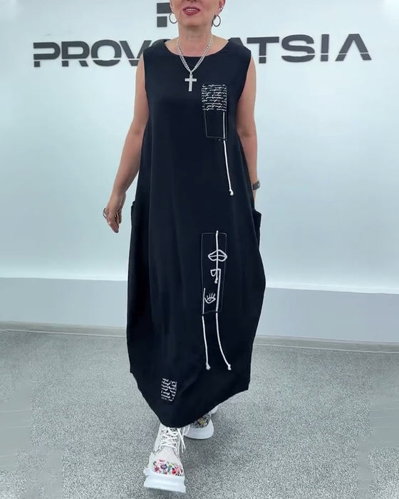 Sukienka Bez Rękawów Oversized Nadruk Literowy