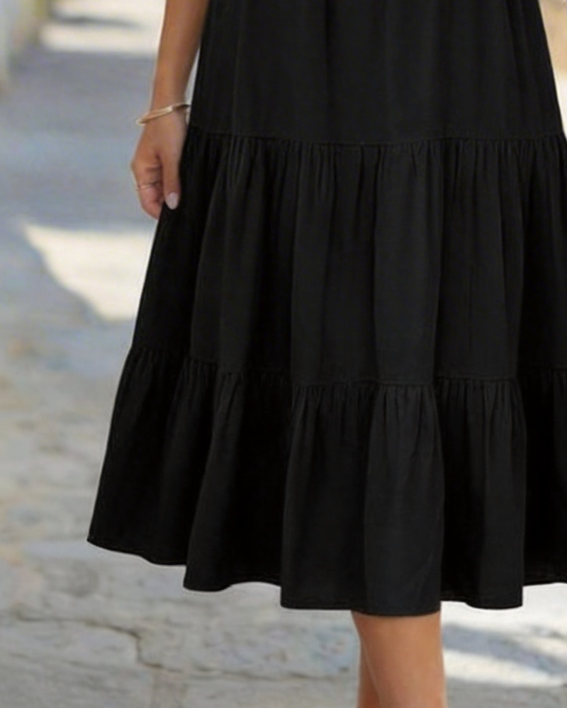 Sukienka Jednokolorowa Dekolt W Serek Z Falbaną A-Linia