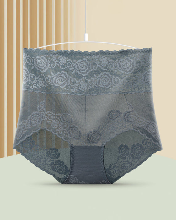 Koronkowe majtki z wysokim stanem