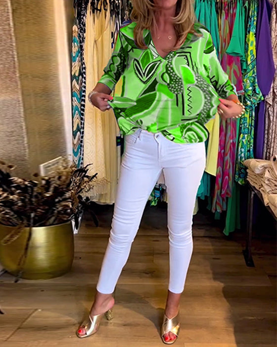 Luźna bluzka z nadrukiem z długim rękawem