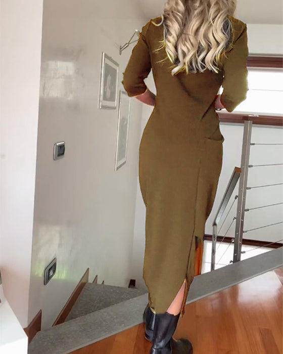 Sukienka plisowana z okrągłym dekoltem i jednolitym kolorze