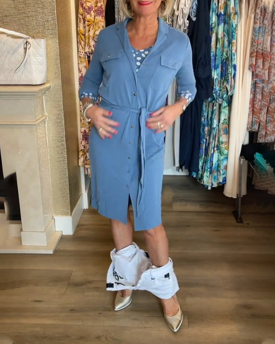 Płaszcz zapinany na guziki w swobodnym jednolitym kolorze