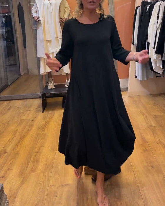 Sukienka z długim rękawem i okrągłym dekoltem