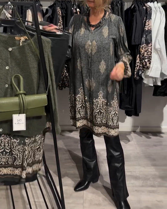 Sukienka z nadrukiem w stylu vintage, zapinana na guziki i klapy
