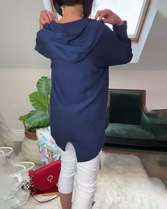 Luźna bluza z długim rękawem i haftowanym kwiatowym napisem