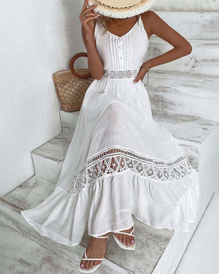 Elegancka sukienka z koronką w jednolitym kolorze