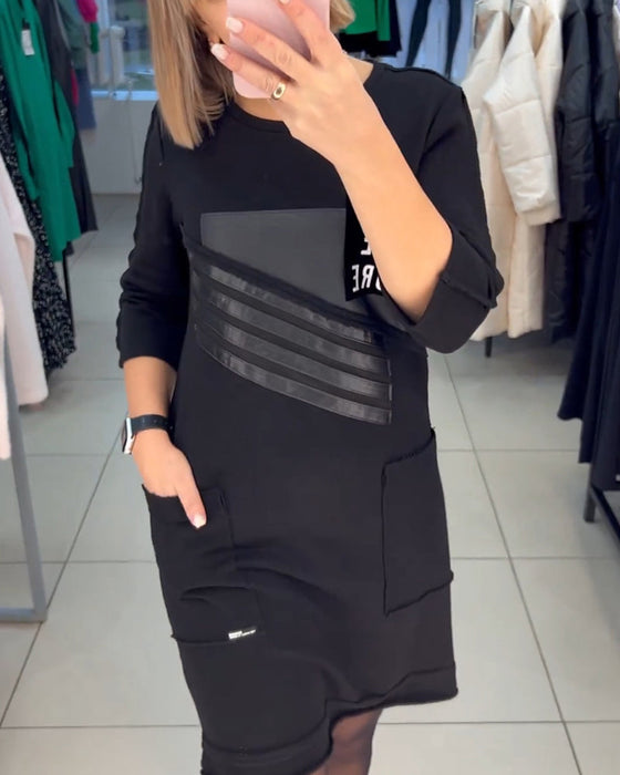 Sukienka z kieszeniami i nadrukiem