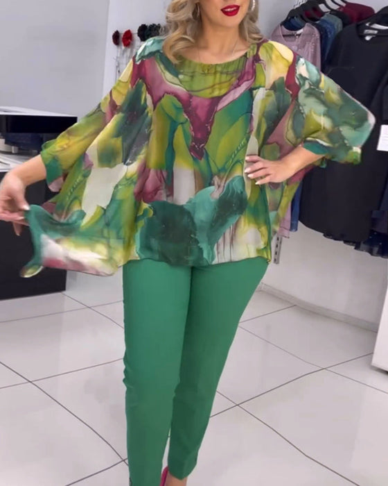 Bluzka z okrągłym dekoltem i rękawami z nadrukiem