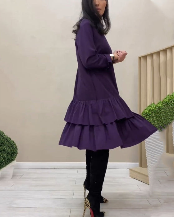 Sukienka z falbankami do kolan