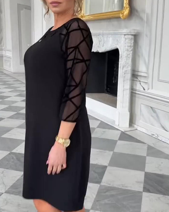 Elegancka Sukienka Z Okrągłym Dekoltem I Modnym Designem