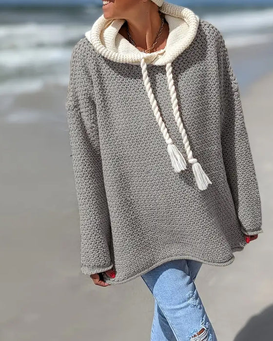 Sweater Z Młodzieżowy, Kaptur I Blok Kolorów Cechami