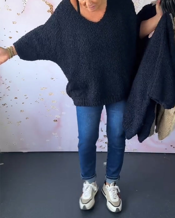 Sweter z dekoltem w kształcie litery V w jednolitym kolorze
