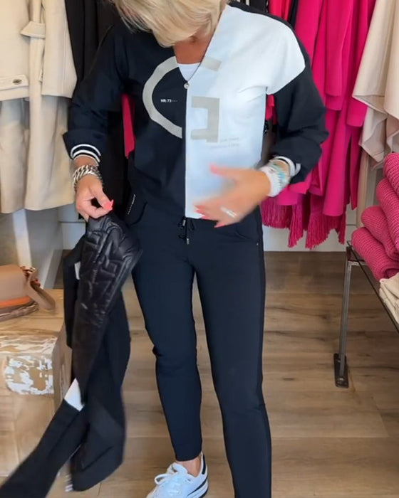 Kolorowa bluzka z dekoltem w kształcie litery V