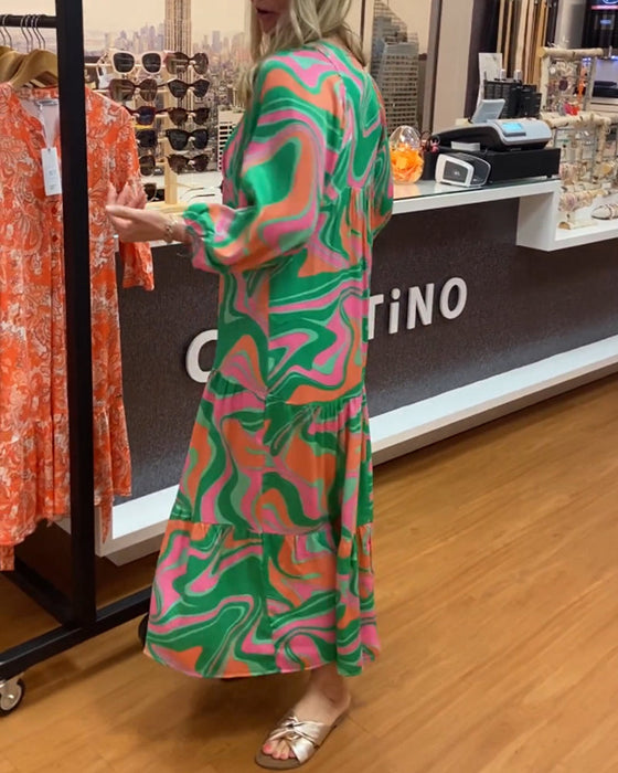 Sukienka maxi z dekoltem w serek i nadrukiem