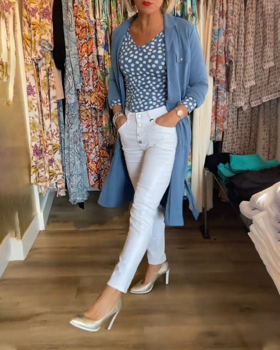 Płaszcz zapinany na guziki w swobodnym jednolitym kolorze