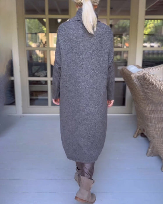 Długi kardigan z zabudowanym dekoltem