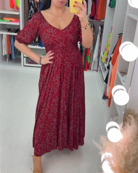 Sukienka maxi z dekoltem w serek i nadrukiem