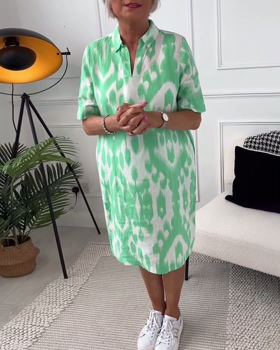 Sukienka z krótkim rękawkiem i nadrukiem