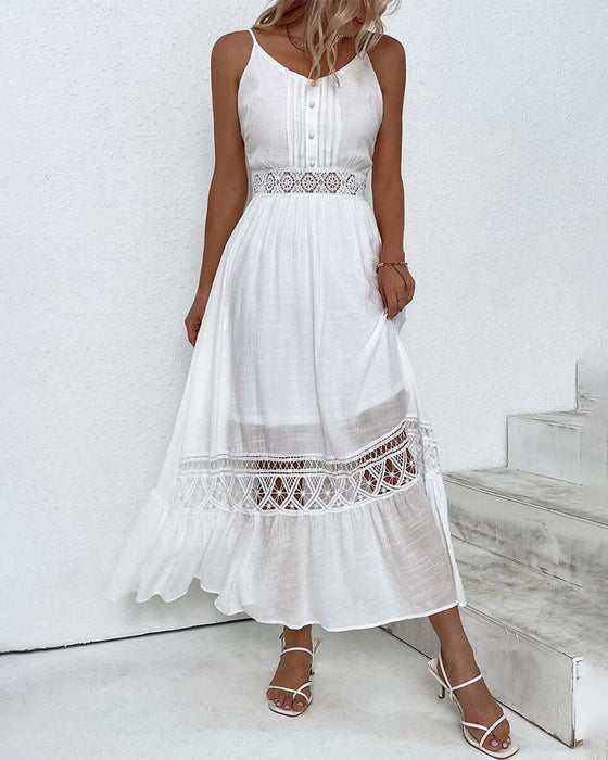 Elegancka sukienka z koronką w jednolitym kolorze