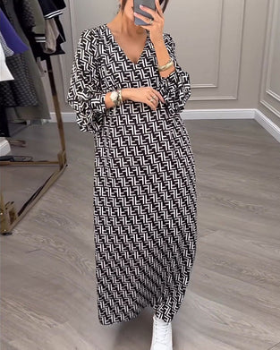 Sukienka z nadrukiem geometrycznym