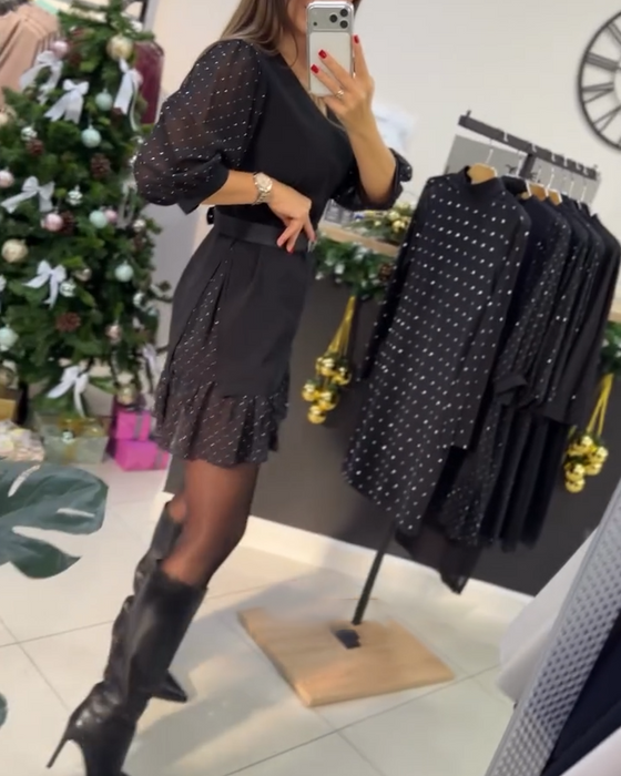 Stylowa Sukienka Z Dekoltem W Serek I Wzorem Patchwork
