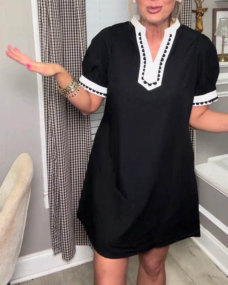 Sukienka Bańka Rękaw Blok Koloru Z Dekoltem W Szyję