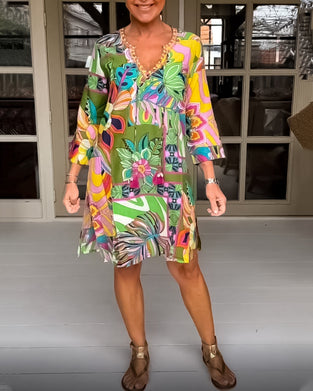 Luźna sukienka ze wzorem