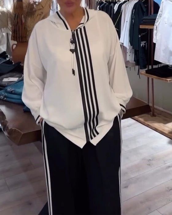 Dwuczęściowy komplet w paski z kapturem