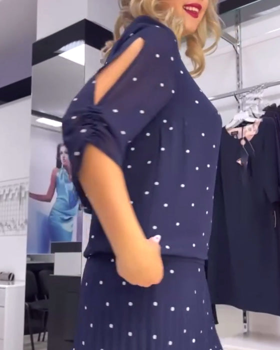 Casualowa sukienka w kropki z okrągłym dekoltem