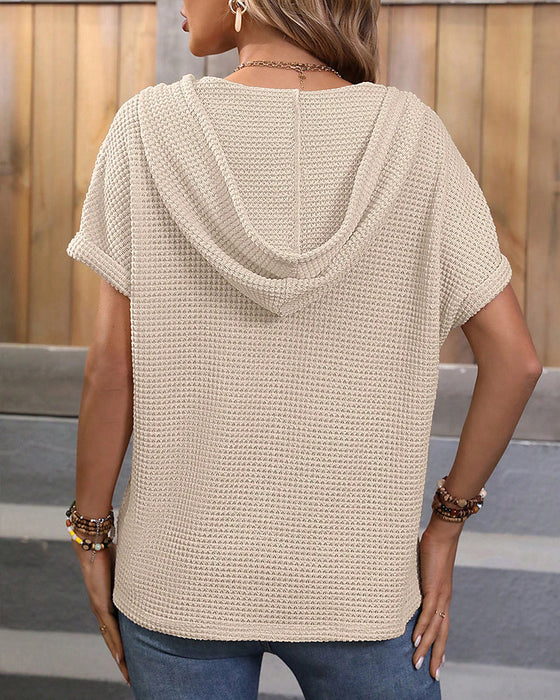 Bluzka ze sznurkiem i kapturem