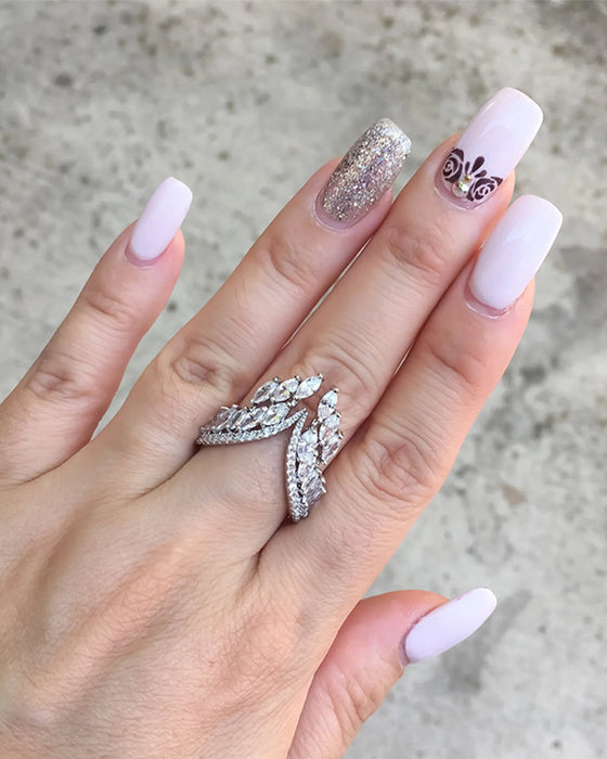 Pierścionek i bransoletka ze skrzydłami anioła