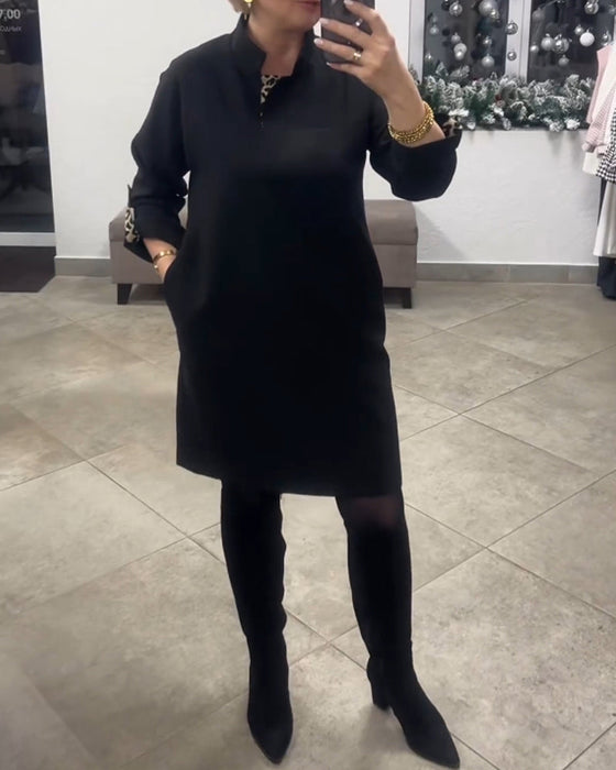 Jednokolorowa sukienka z kołnierzykiem