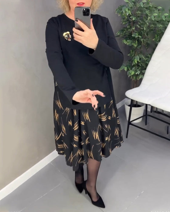 Sukienka z wstawkami i nadrukiem