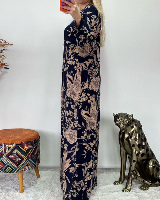 Sukienka z okrągłym dekoltem i kwiatowym wzorem