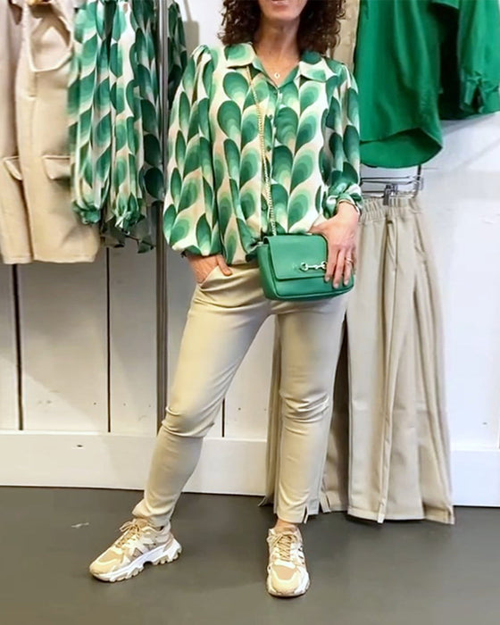 Bluzka z guzikami i nadrukiem