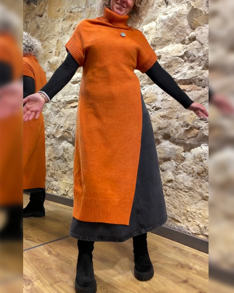 Krótki Rękaw Golf Z Rozcięciem I Golfowym Kołnierzem