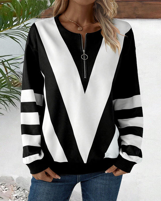 Bluza z nadrukiem w kształcie litery V