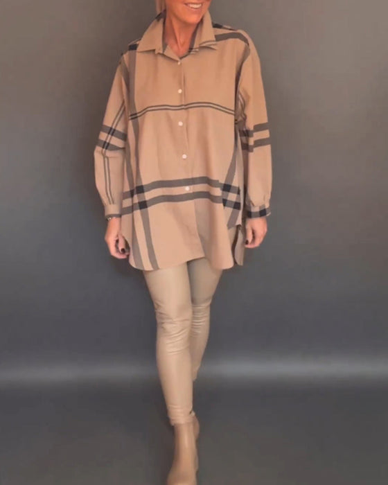 Koszula w kratę z klapami