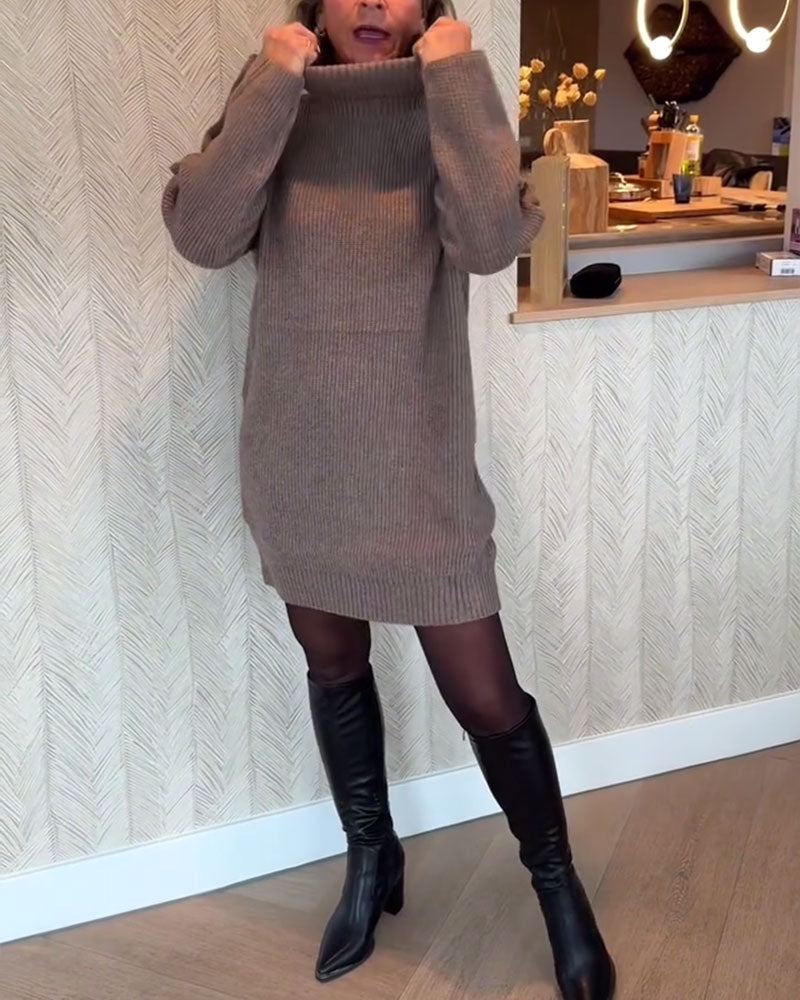 Modna Swetrowa Sukienka Z Ozdobnym Guzikiem