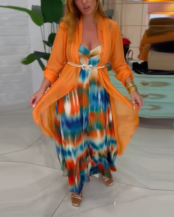 Zestaw kombinezon i kardigan o eleganckim i modnym stylu