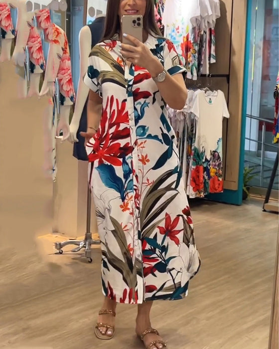 Sukienka z krótkim rękawkiem i nadrukiem