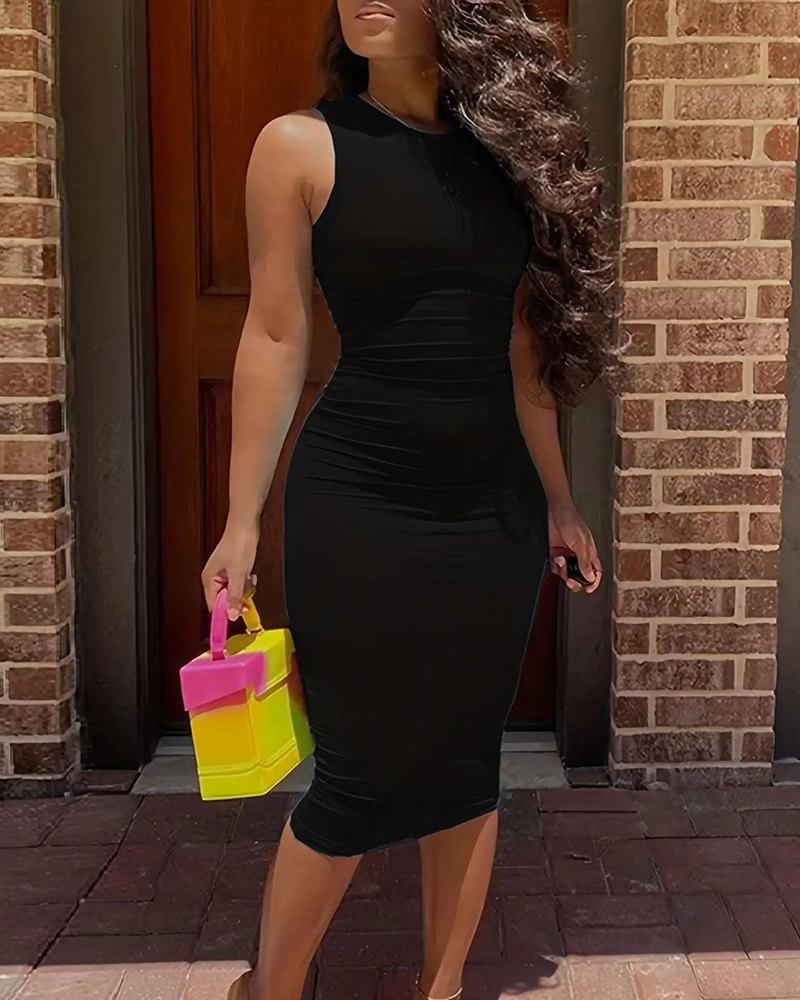 Sukienka Jednokolorowa Bez Rękawów Modna Bodycon